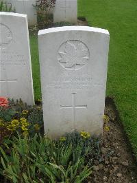 Canada Cemetery Tilloy Les Cambrai - Gendreau, G